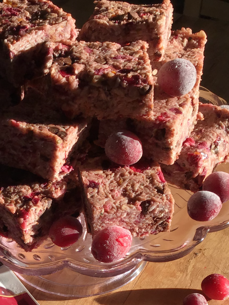 Cranberry Chocolate Protein Bars-The Prize of Cooking