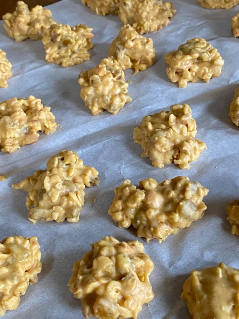 No Bake Pumpkin Chai Clusters